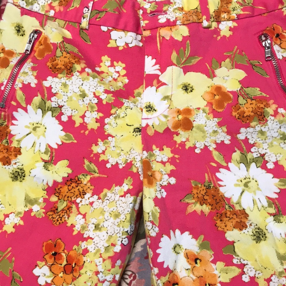Amy Byer Bermuda shorts